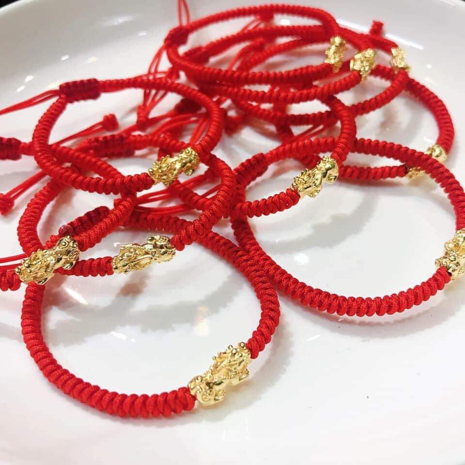 Vòng tay chỉ đỏ Tỳ Hưu vàng 24K