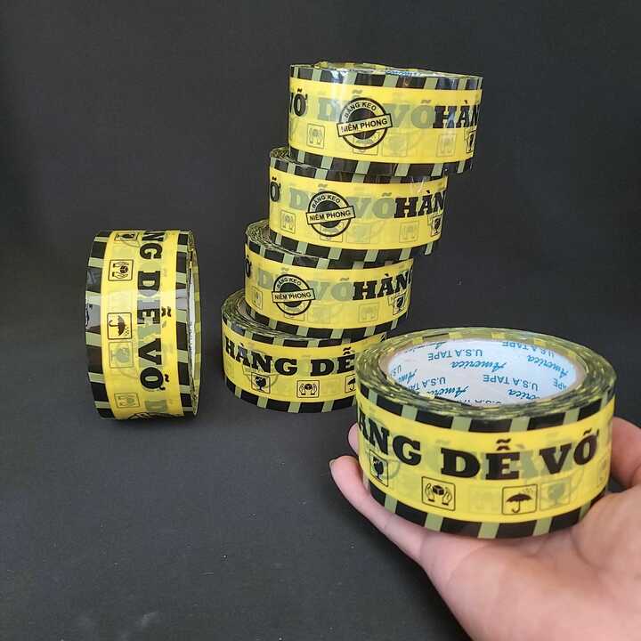 Băng keo hàng dễ vỡ 100 yard - 1 cuộn