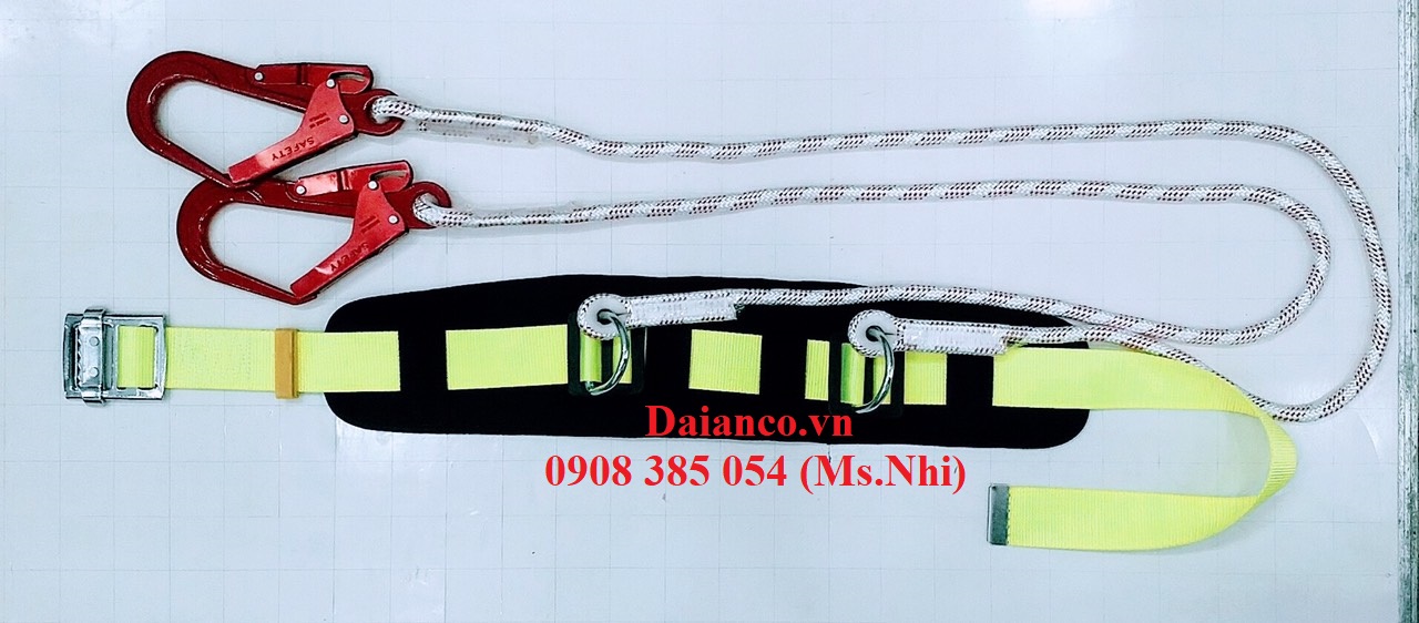Dây đai nịt bụng 2 móc nhôm có miếng đệm ở dây nịt bụng