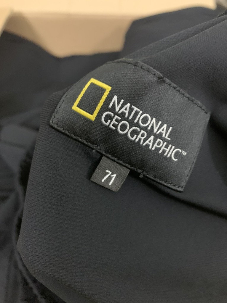 Quần gió Hàn National Geographic