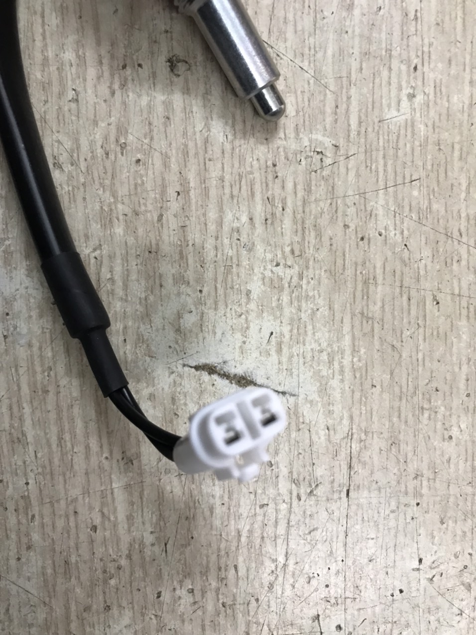 Công tắc báo đèn lùi xe Sym