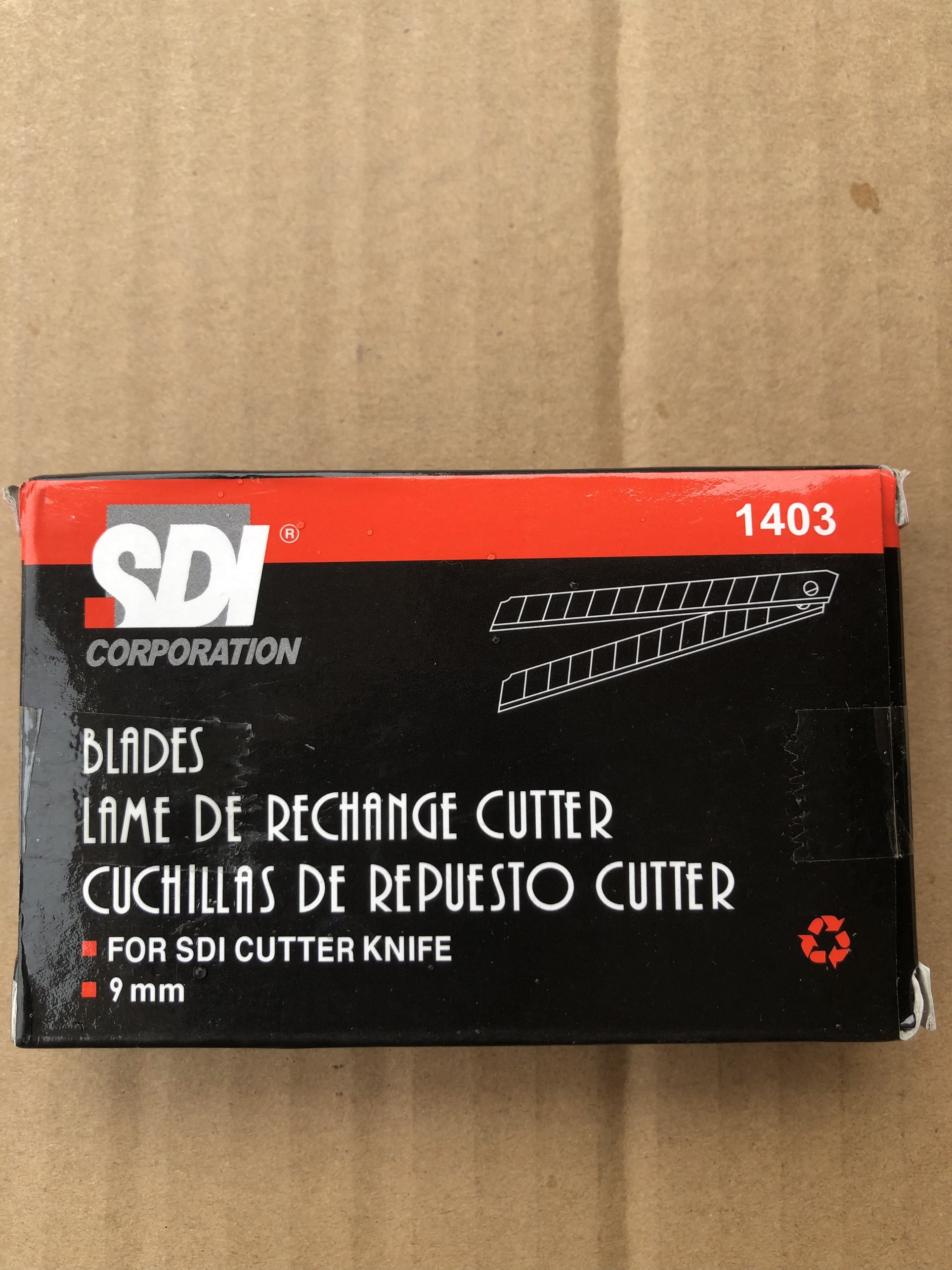 Hộp 100 lưỡi dao dọc giấy sdi đẹp
