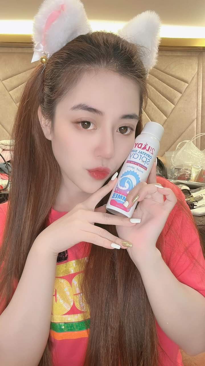 COMBO 2 CHAI XỊT CHỐNG NẮNG 2!LADY MAGIC SKIN