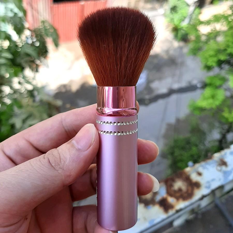 Cọ phấn phủ phấn má Cosmetic Brush - màu hồng tím