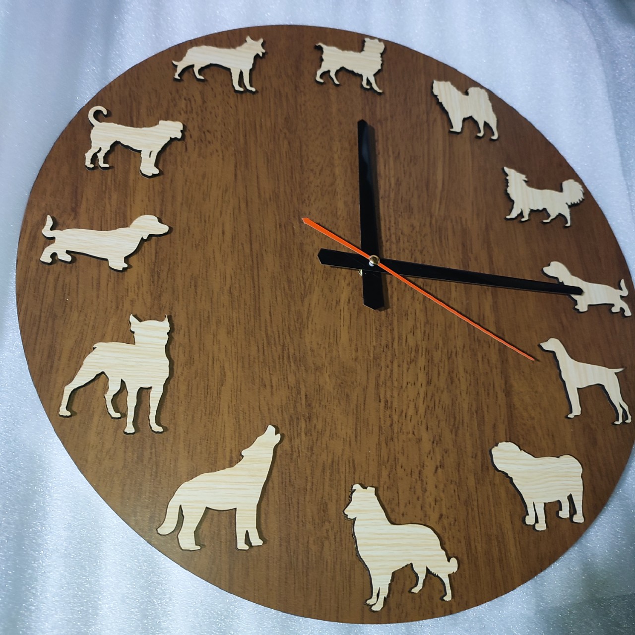 Đồng hồ treo tường 12 con giáp độc lạ Clock Decor