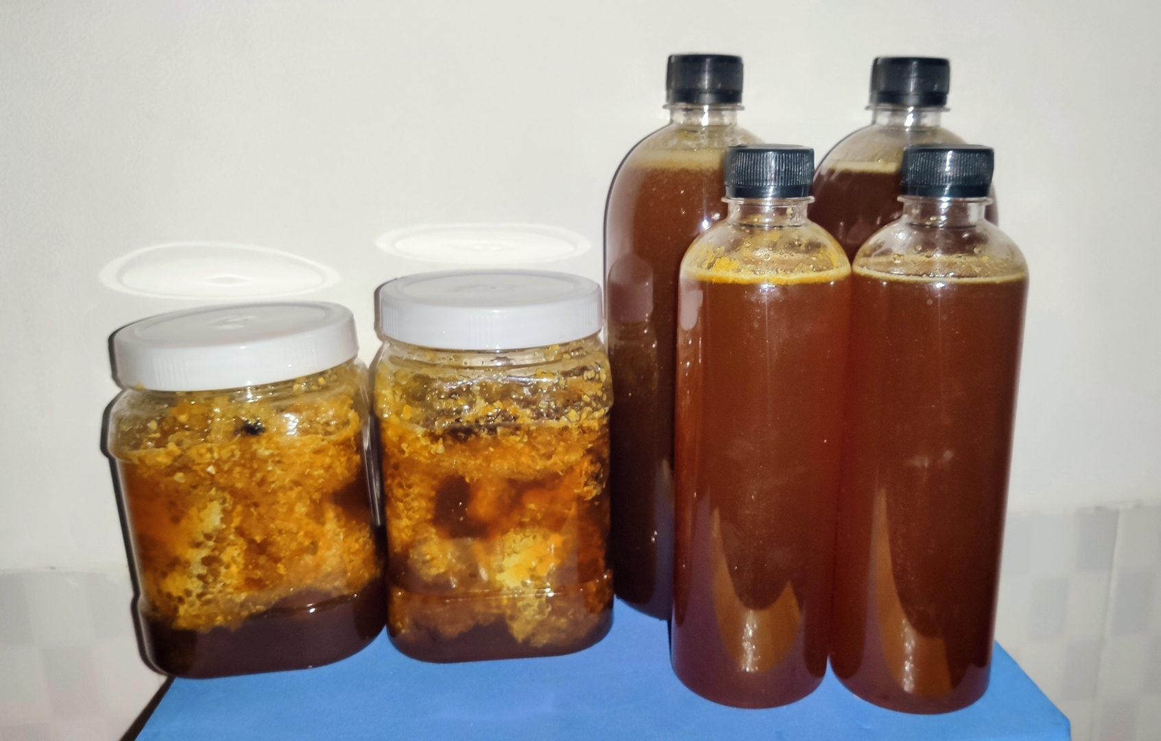Mật Ong Đá Núi Rừng 0.5 Lít