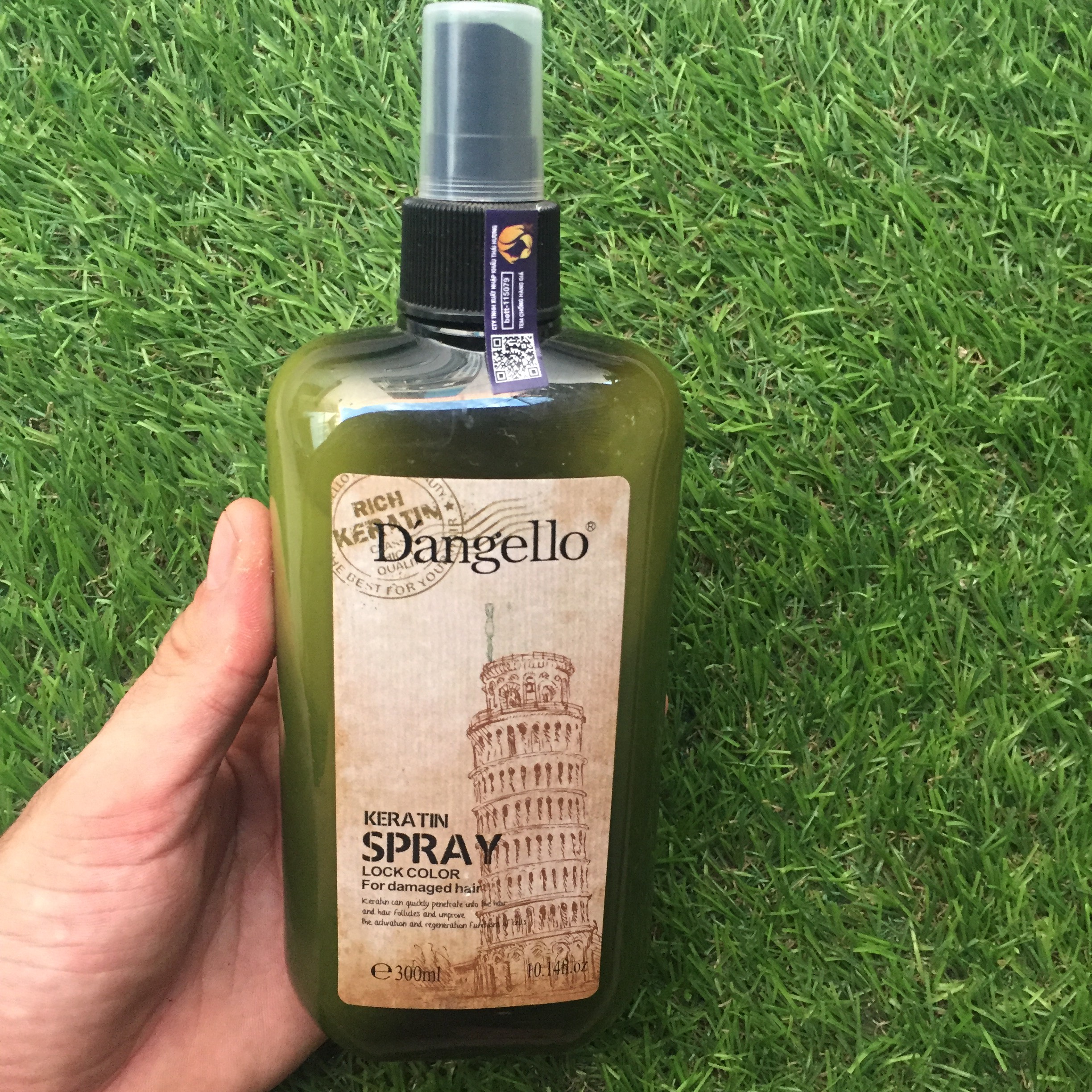 [HCM]Xịt dưỡng và chống cháy tóc Dangello Keratin 300ml (Mẫu Mới)