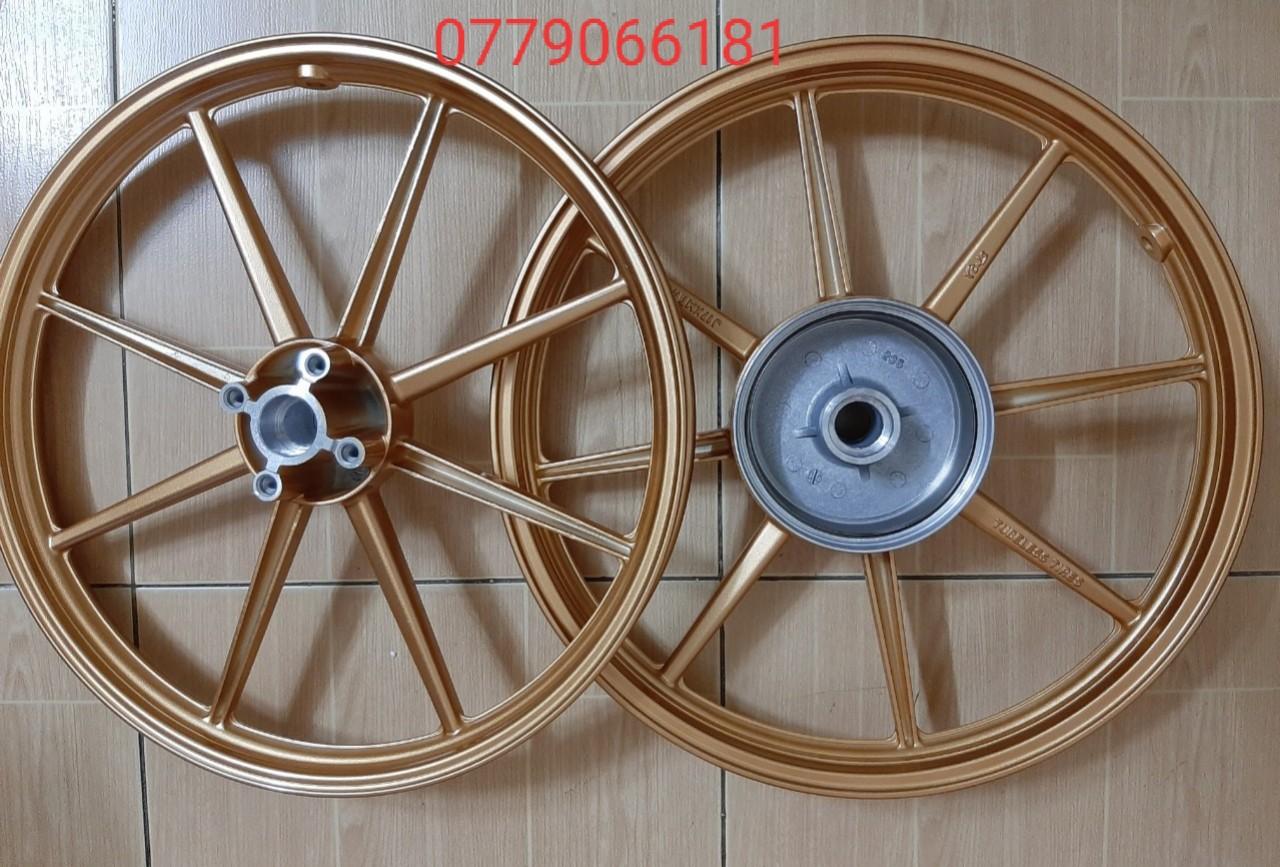 BÁNH MÂM KIỂU 8 CÂY GẮN SIRIUS TAURUS JUPITER EXCITER 2006-2010 Y NHƯ HÌNH MÀU VÀNG ĐỒNG GẮN VỪA KHÔNG CHẾ