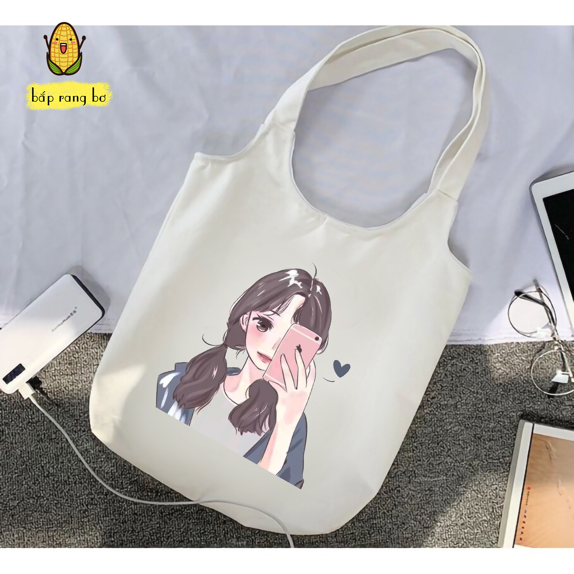 TÚI TOTE TRÒN HÌNH CÔ GÁI (CÓ TÚI CON) - VẢI CANVAS