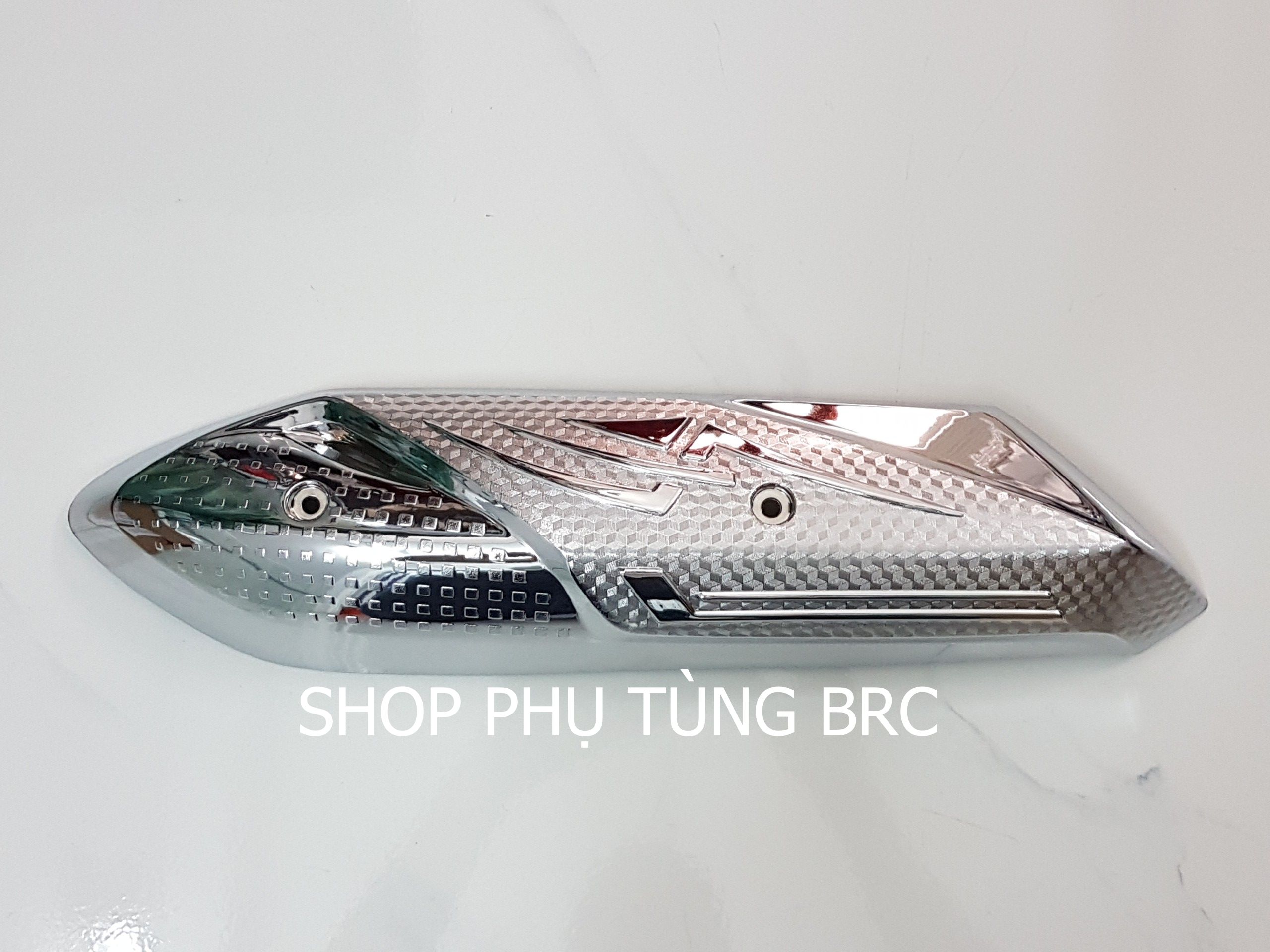 Ốp che pô mạ CROM xe VISION  2021.