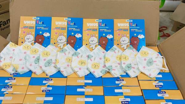 Hộp 10 chiếc Khẩu trang y tế N95 Kids trẻ em Famapro từ 3 đến 10 tuổi nhập khẩu