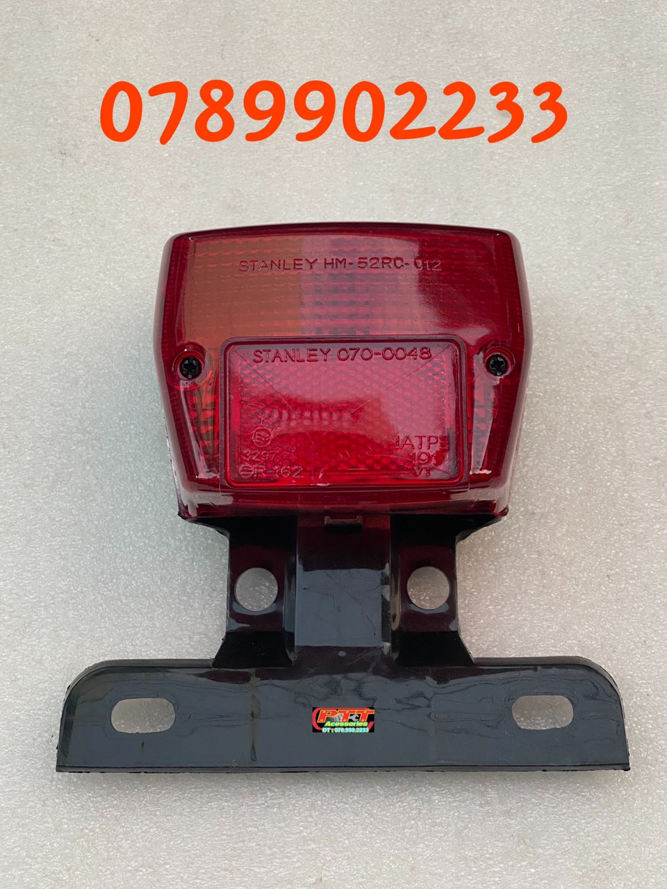 ĐÈN LÁI ( ĐÈN HẬU ) XE CUB 82