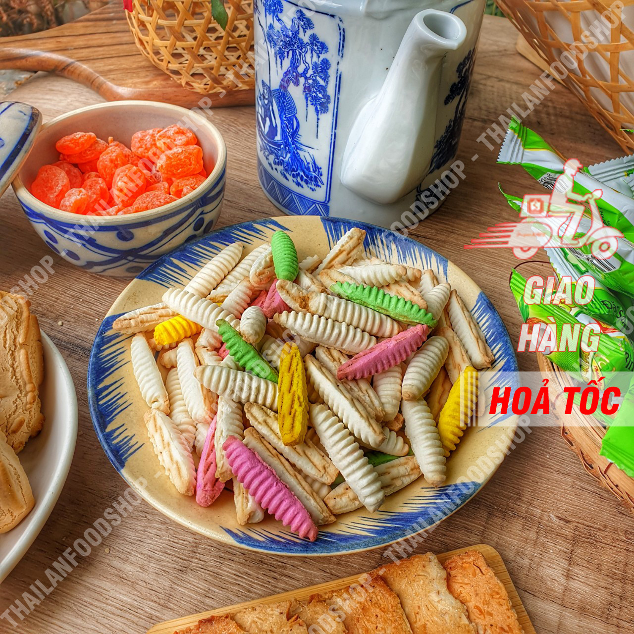 Bánh Đuông Dừa Mix Vị Lon 300Gr