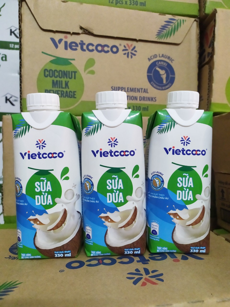 Sữa Dừa Nguyên Chất 330ml Vietcoco