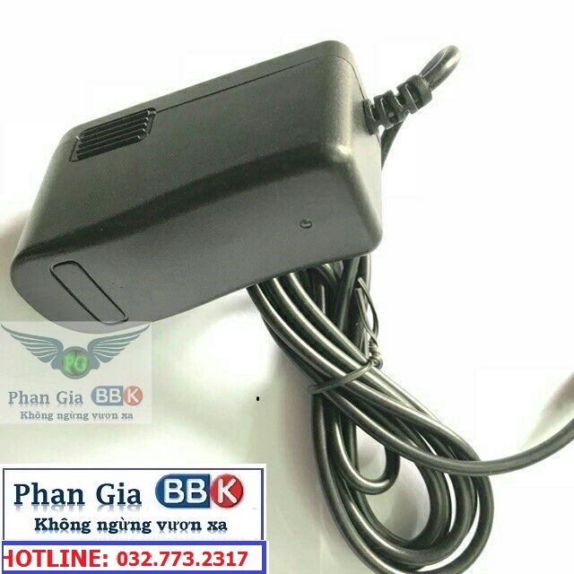 Sạc pin máy bắn cốt, máy cân mực laze 5v