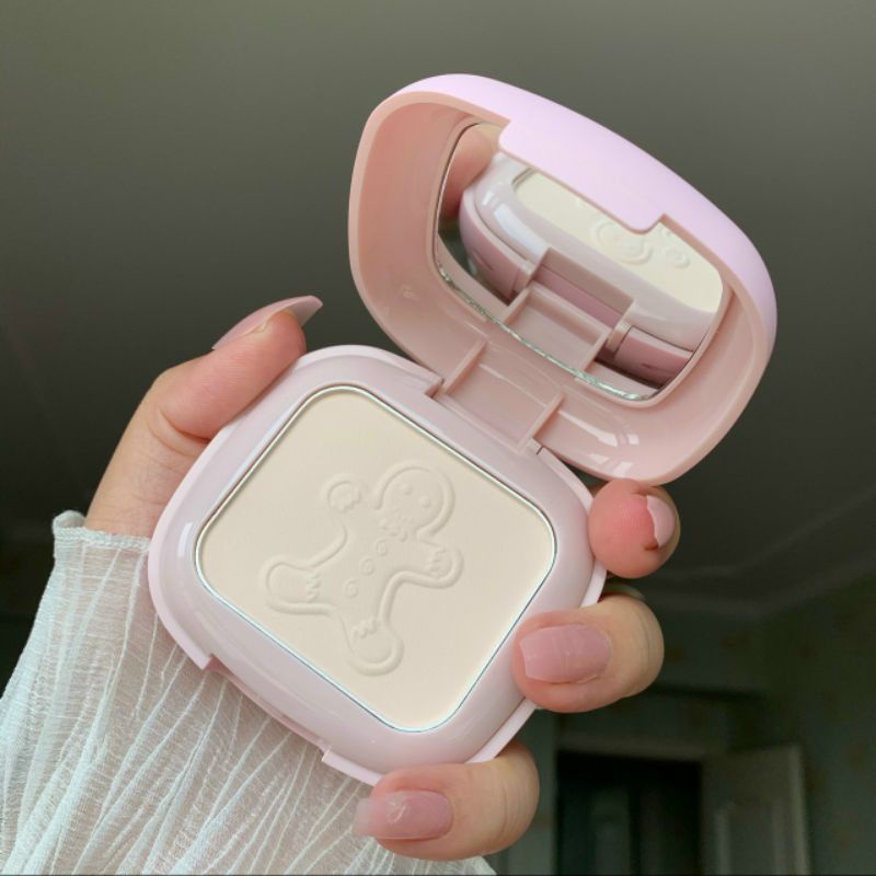 Phấn nền makeup siêu mịn da Kiềm Dầu Hold Live Gấu