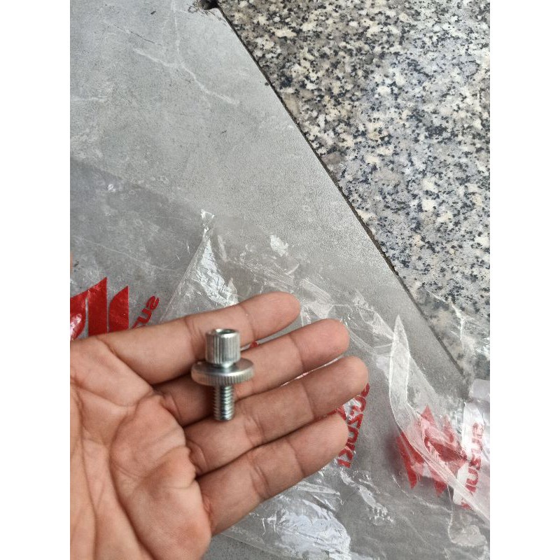 [HCM]Ốc chỉnh côn satria fi raider fi
