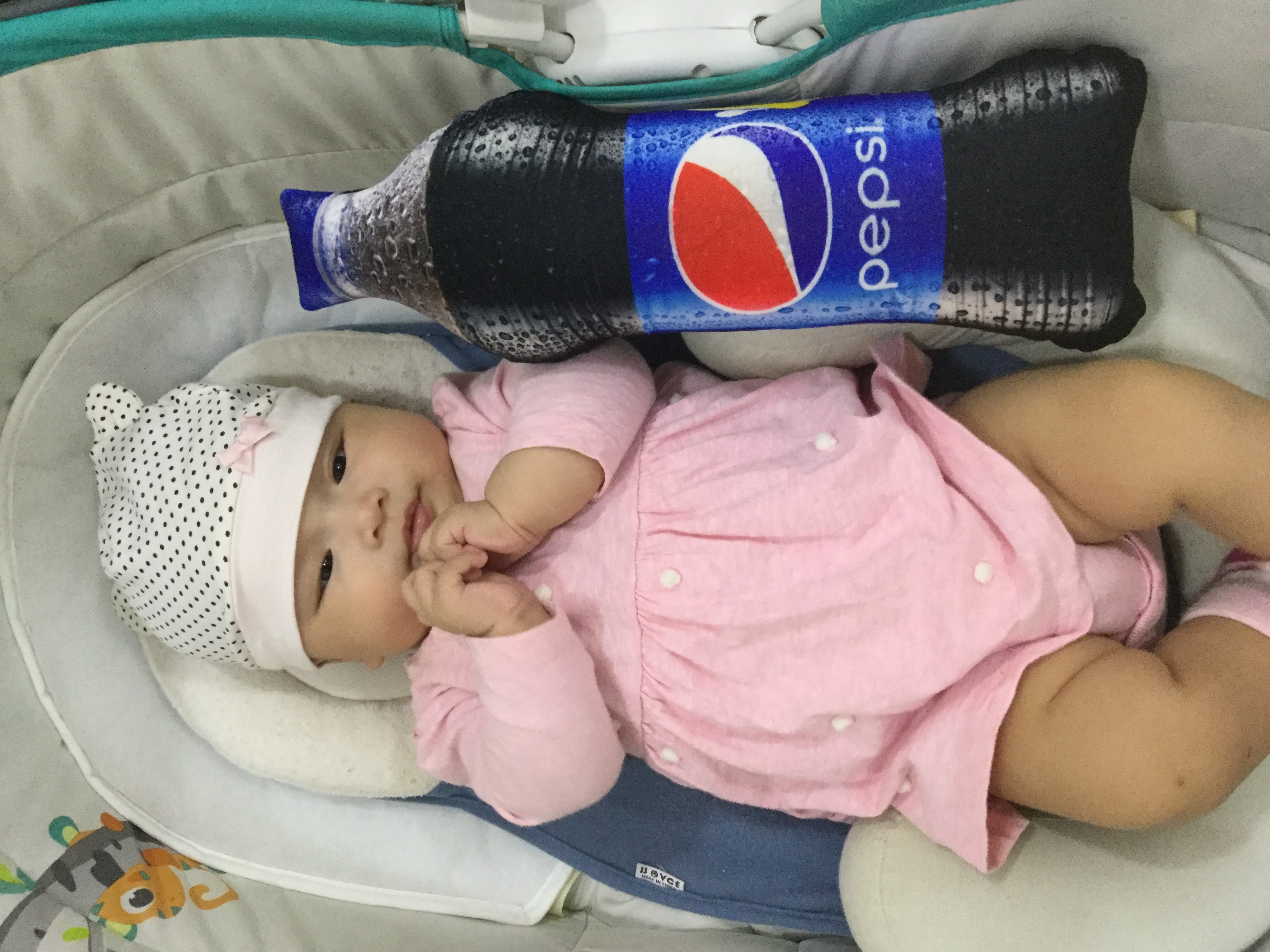 [HCM]Gối ôm 3D cho bé Loại 1  Chai Pepsi 40cm