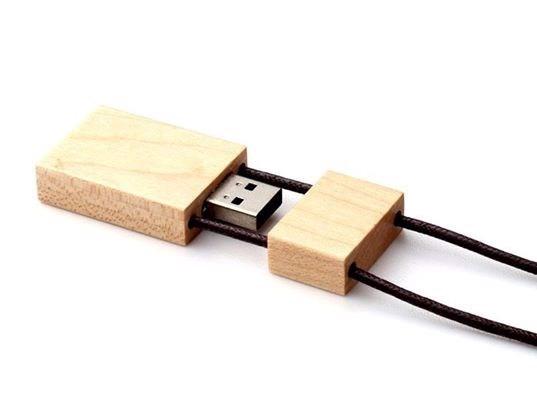 USB gỗ độc đáo - UBS độc lạ khắc tên - 8GB