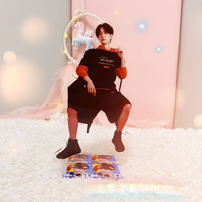 [Có sẵn] Standee Vương Nhất Bác Wang Yi Bo