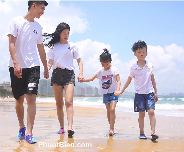 Aqua water shoes for kids