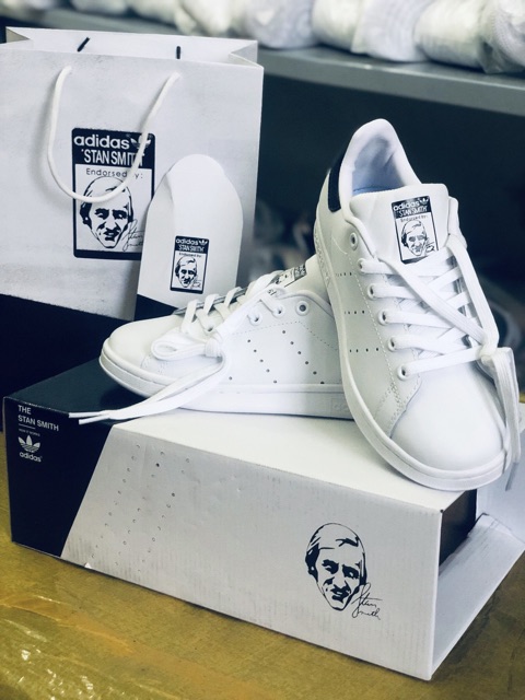 Hàng Full box Stan gót Đen - Phụ kiện đầy đủ