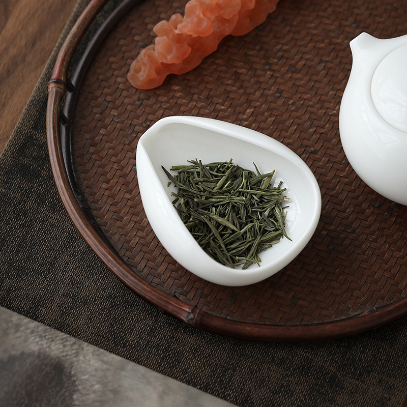 Cung nhãn trà sứ Dụng cụ thưởng trà