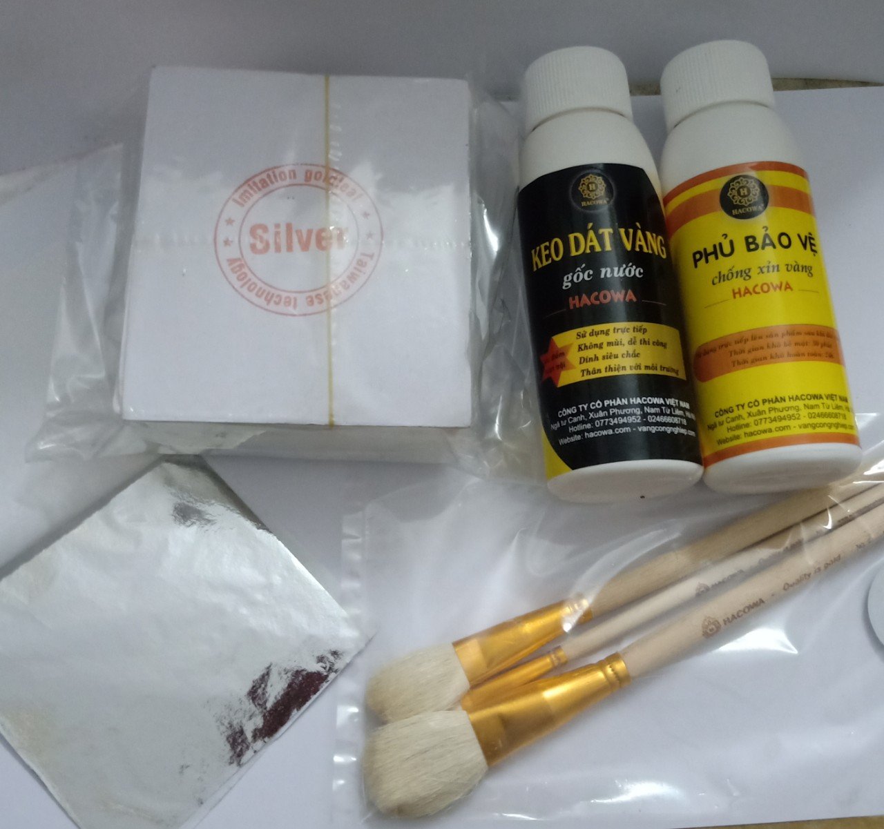 Combo dát vàng gốc nước gồm 500 lá màu bạc kèm đầy đủ phụ kiện