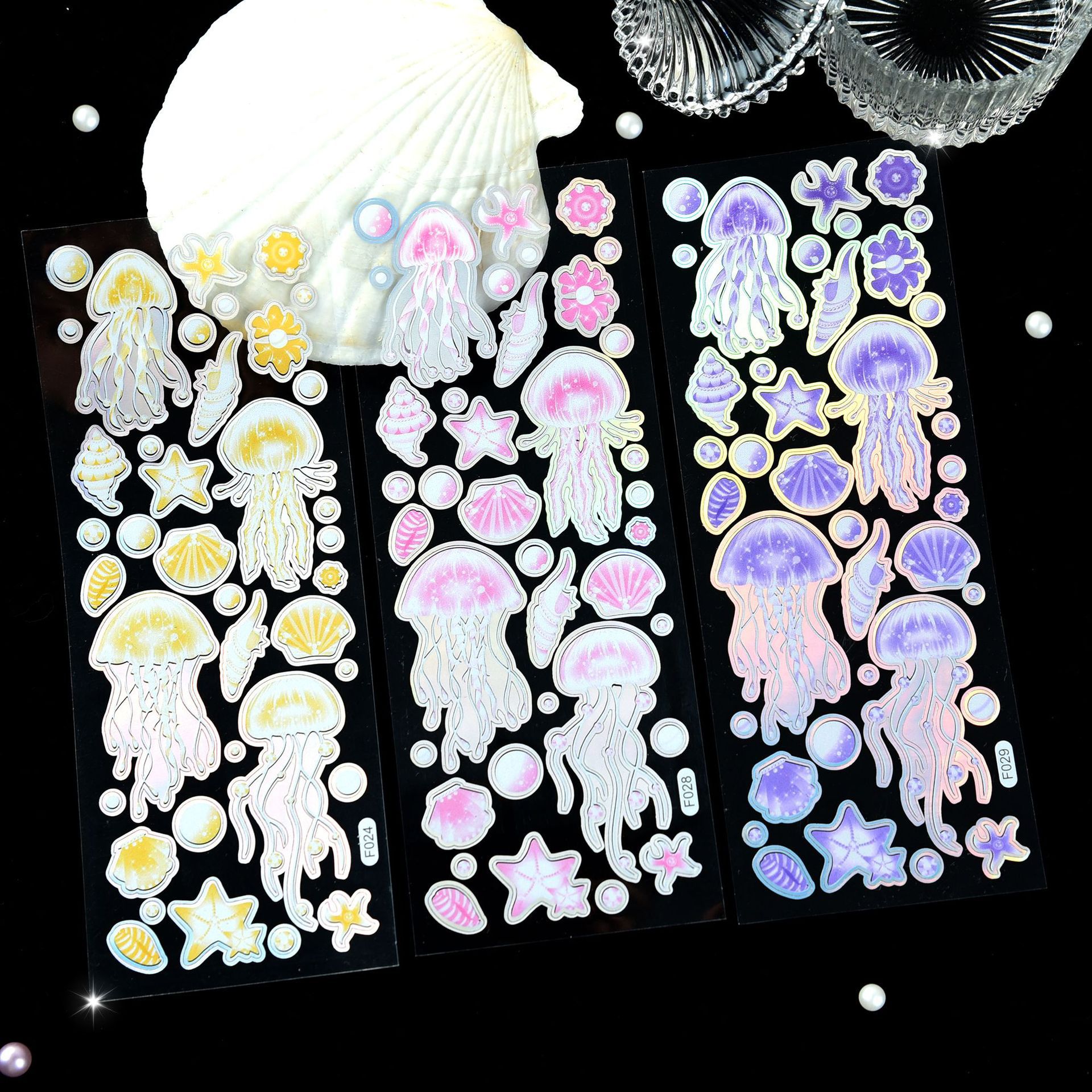 Sticker sứa trang trí toploader