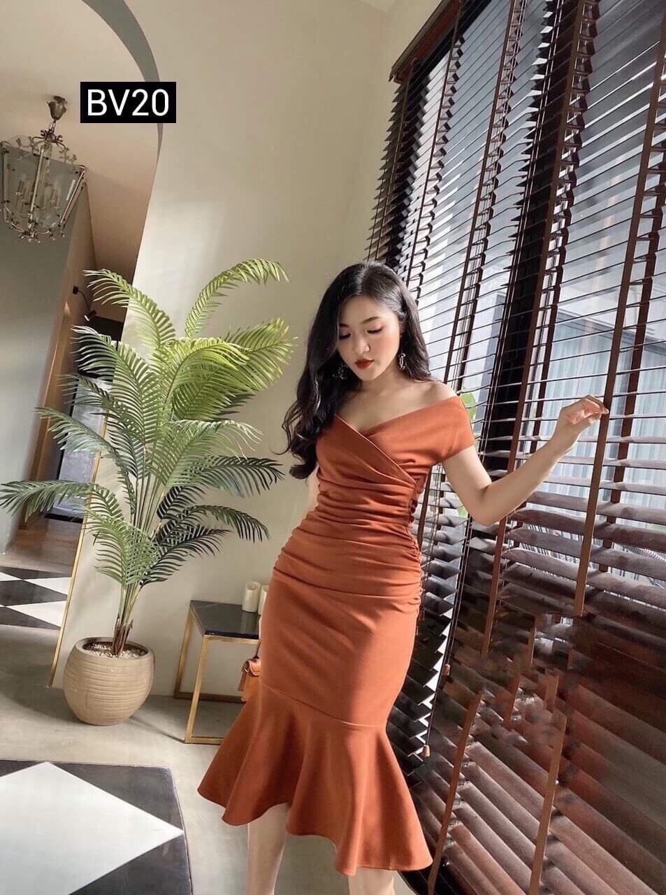 [HCM]Đầm Ôm Nhún Sườn Đuôi Cá Trễ Vai