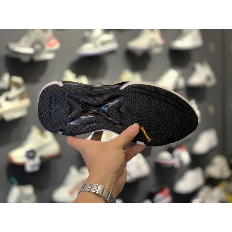 Giày thể thao/ Sneaker Alphabounce 2020 đen trắng (Full box + tặng kèm tất sneaker)
