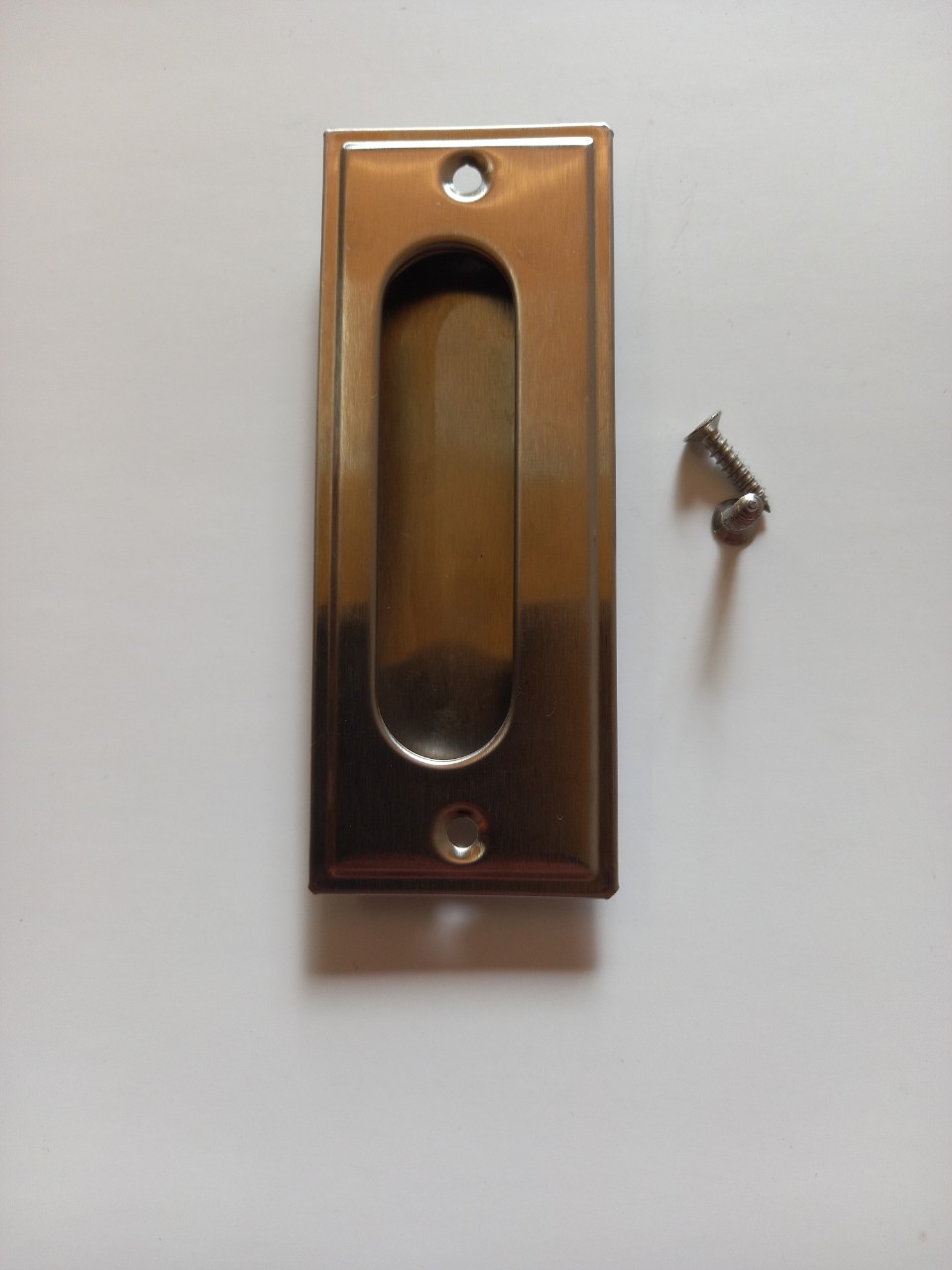 Tay nắm âm tủ bằng inox