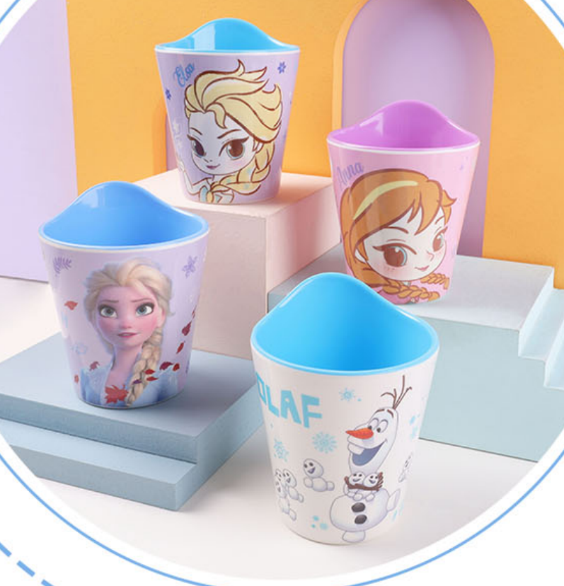 Ly Melamine 2 màu xịn xò cho bé