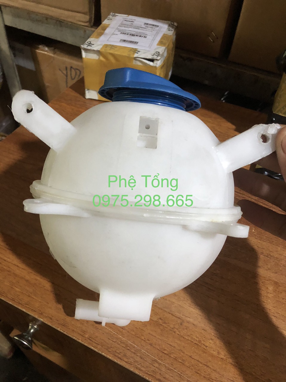 Bình nước phụ LIFAN 520 1.3 và 1.6