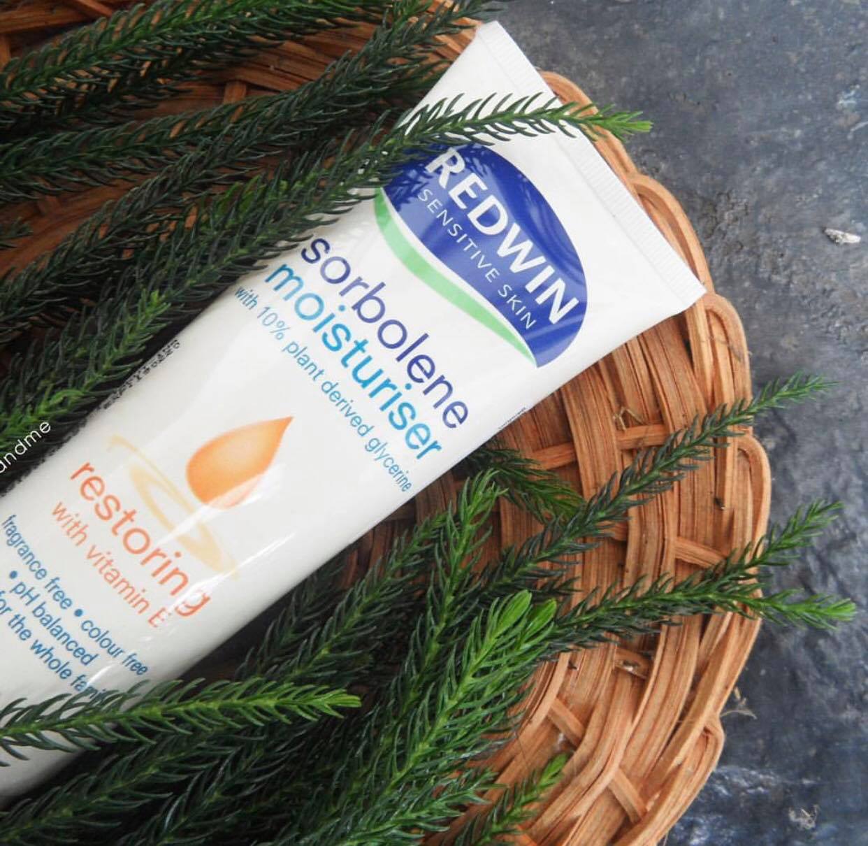 Kem dưỡng ẩm Redwin Sorbolene With Vitamin E 100g