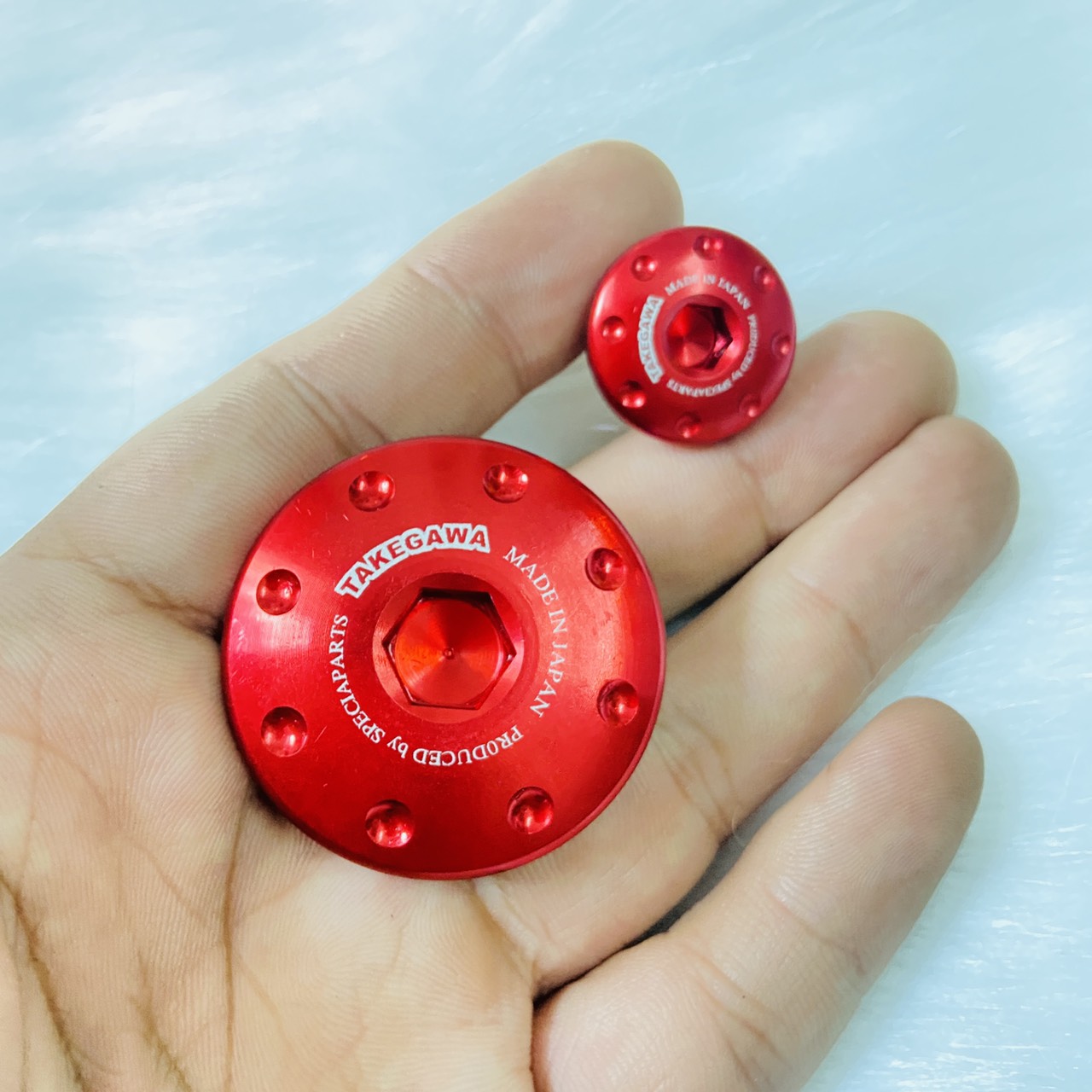BỘ 2 con ốc mâm lửa TAKAGEWA sử dụng cho WAVE, DREAM, FUTURE LEDM FU 125