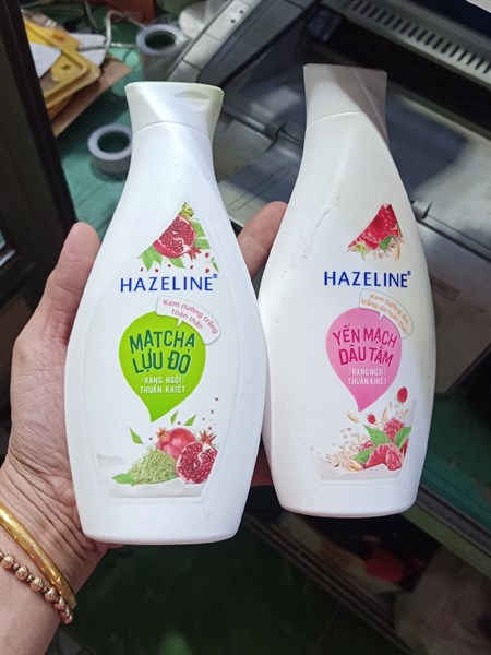 Dưỡng thể Hazaline 230ml