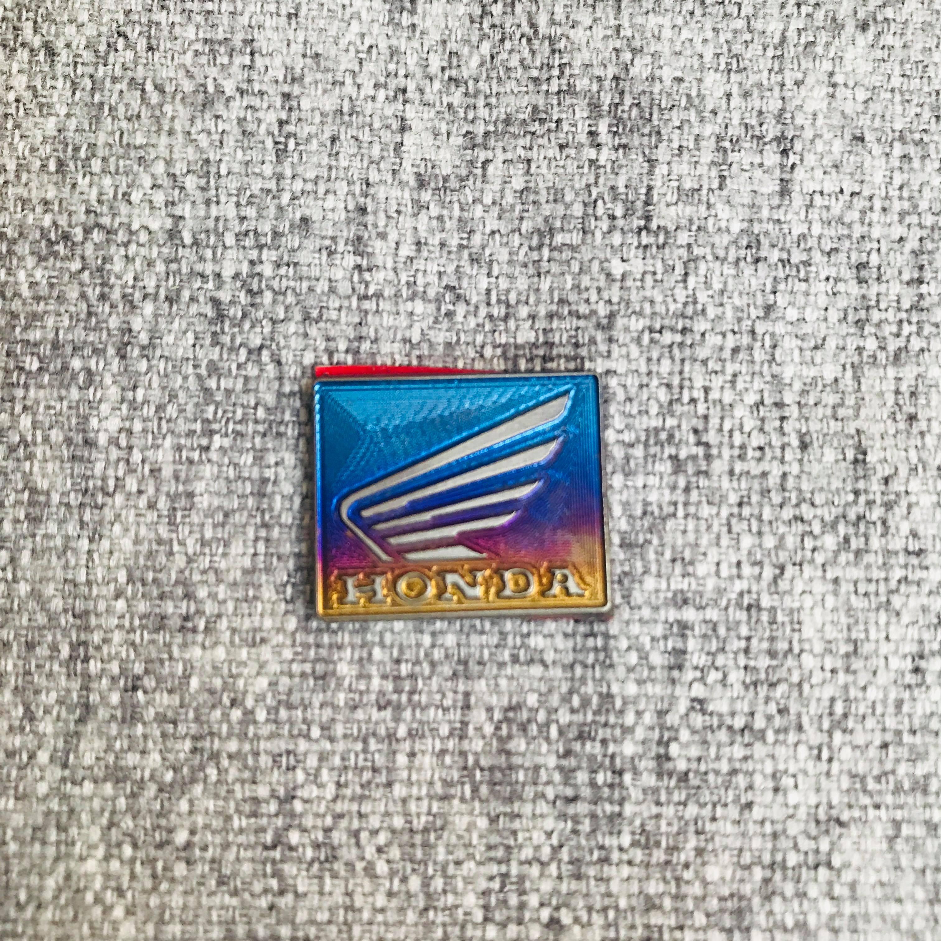 TEM LOGO TITAN HONDA NHỎ XINH KEO 3M CHẮC CỰC KỲ (100% TITAN)