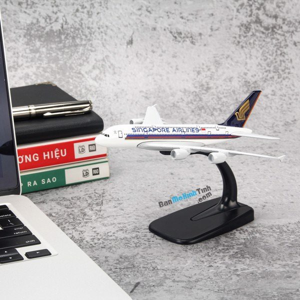 [HCM]Mô hình máy bay Singapore Airlines 16cm Everfly