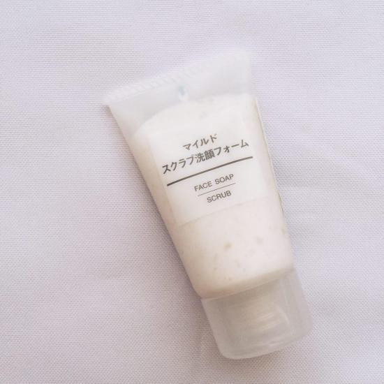 Sữa Rửa Mặt Tẩy Tế Bào Chết Muji Face Soap Scrub
