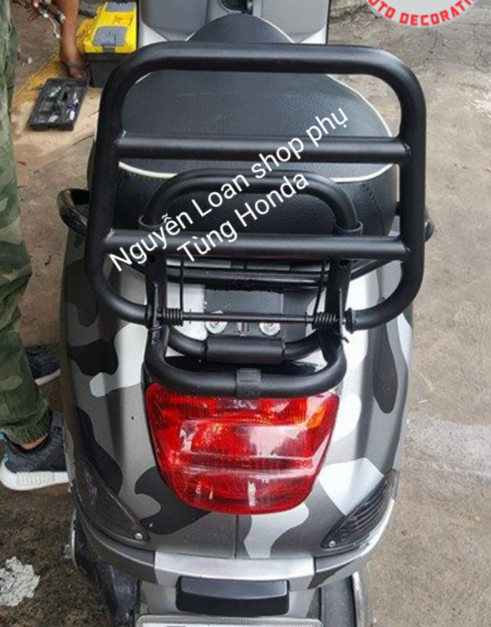 BAGA SAU INOX CÓ  QUAI VESPA LX