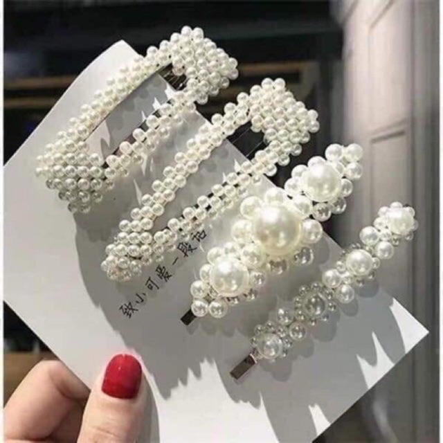 Set 4 kẹp tóc ngọc trai