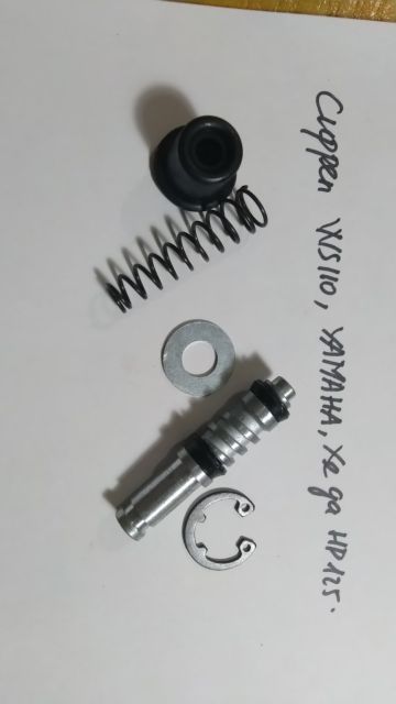 xilanh cúp ben dầu trên  xe ga xe số