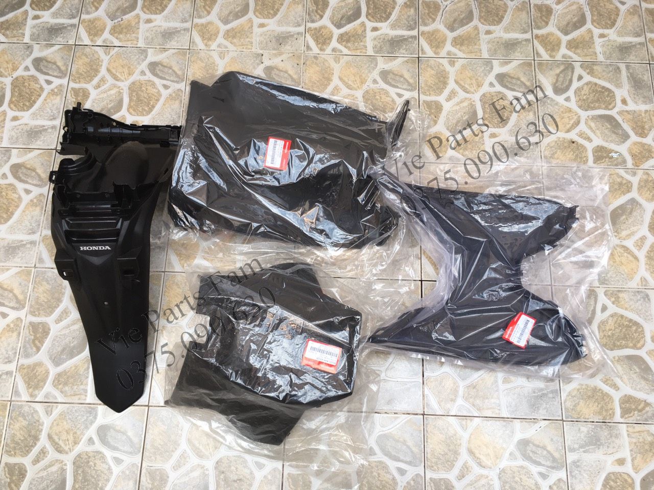 Bộ nhựa nhám vision 2015 - 2020 , hàng din honda 64310k44v00zb, 80100k44v00za, 81141k44v00zb, 80151k44v00zb
