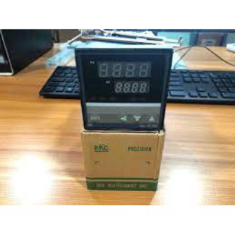 Bộ điều khiển nhiệt RKC REX-C700 (ngõ ra Relay)