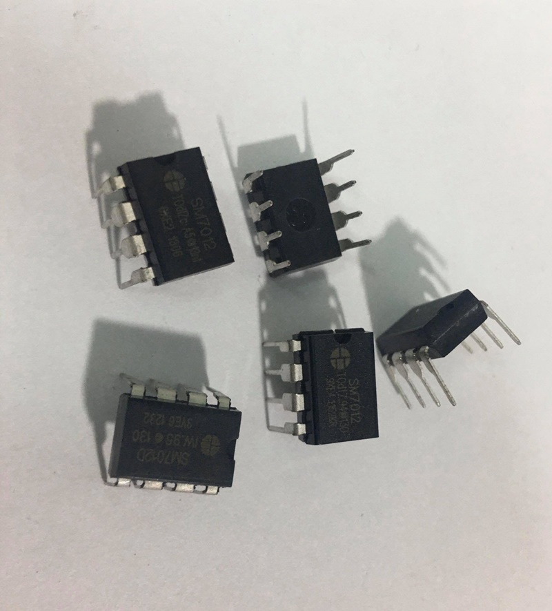 IC nguồn SM7012 mới 100%
