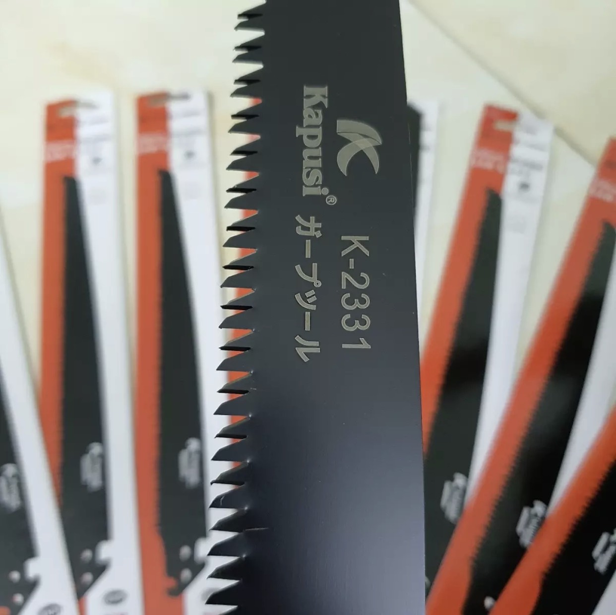 [HCM]Lưỡi cưa gỗ kiếm lưỡi đen KAPUSI 350MM thay thế cưa gỗ Kapusi Top Barker