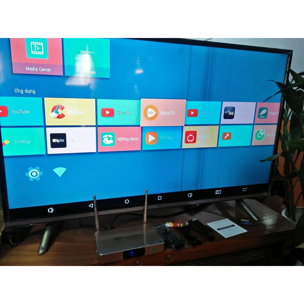 TV  android BOX Q9S ram 2GB dùng cho tivi đời cũ mới đều được