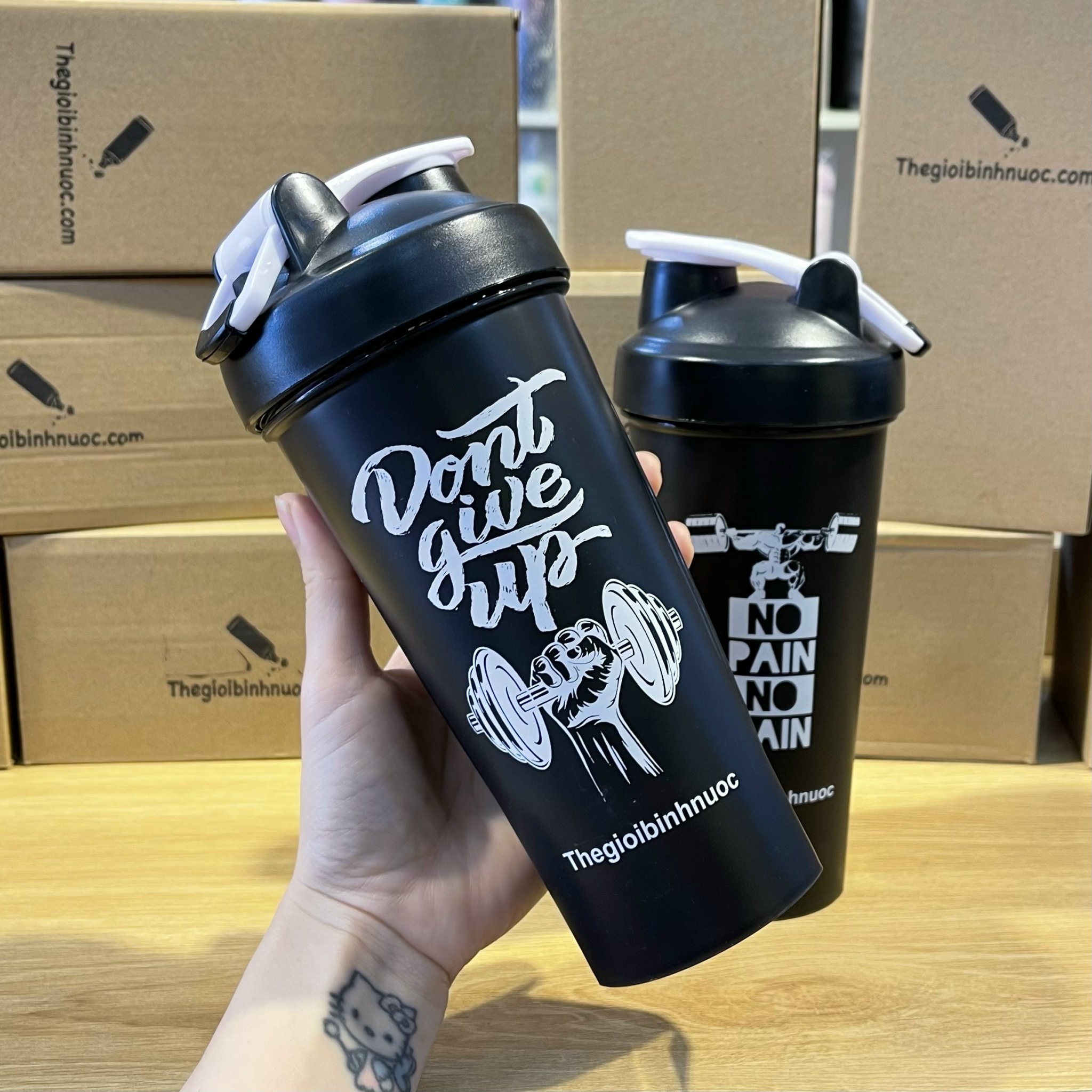 Bình Lắc Shaker Tập Gym 600ML N139