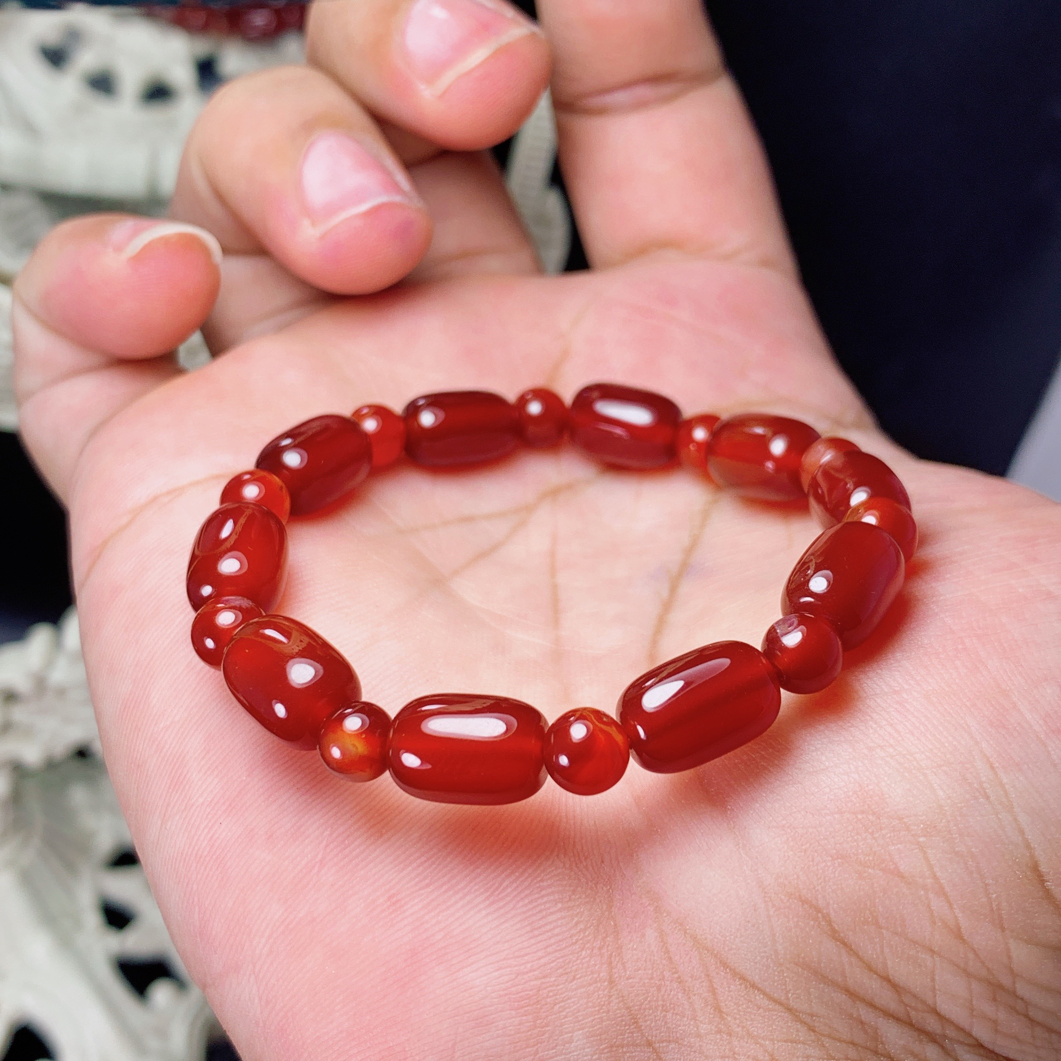 [HCM]Vòng Tay Nữ Đá Mã Não Lu Thống Đỏ Loại Dẹp 8mm - Hàng chuẩn tự nhiên không xử lý - Sản phẩm Đẹp, Hấp Dẫn cho Nữ Giới trong năm 2023